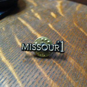 🎓 University Of Missouri #1 Vintage Lapel Pin